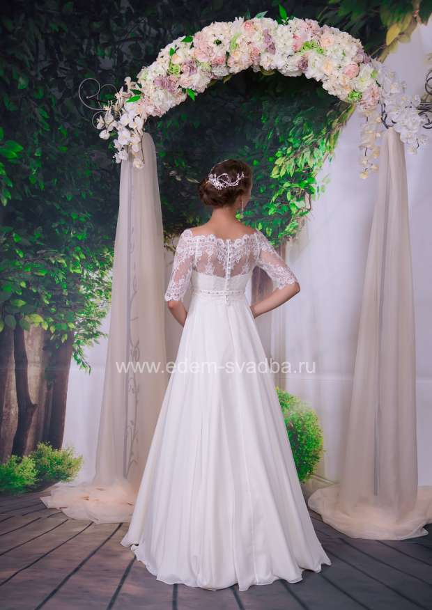 Свадебное платье  Вертикальные складки с вырезом Н 190 2