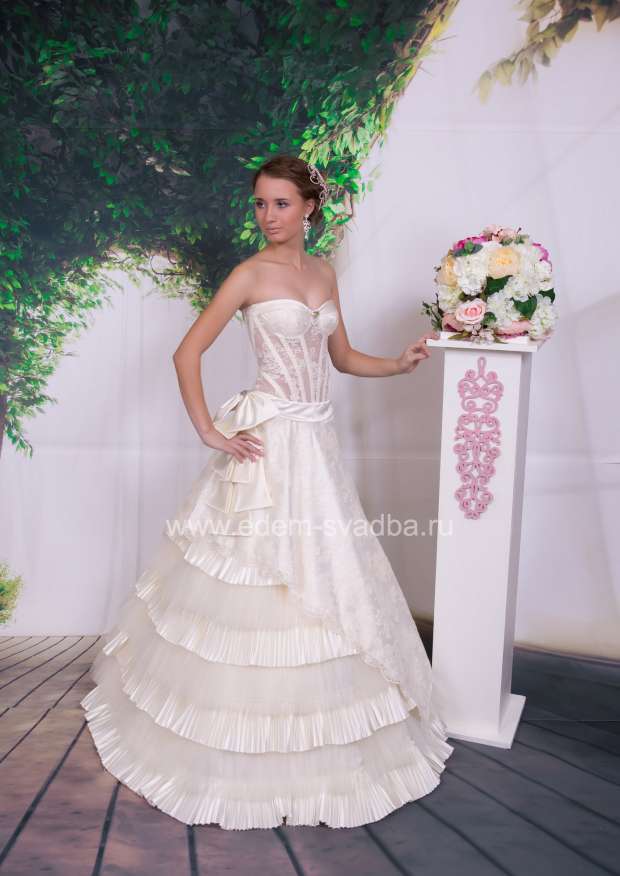 Свадебное платье  VG Княгиня 290 1
