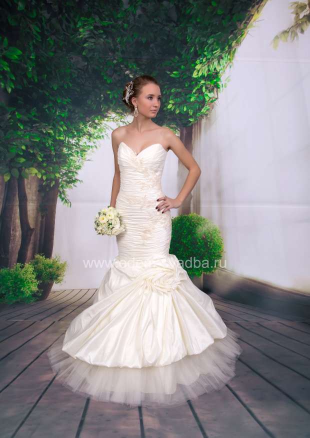 Свадебное платье  Помпеа с фатином VG 1
