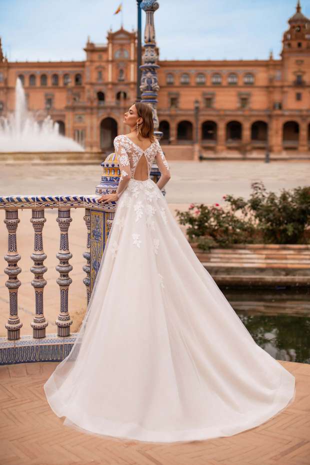 Свадебное платье Nora Naviano 21016 Celin 2