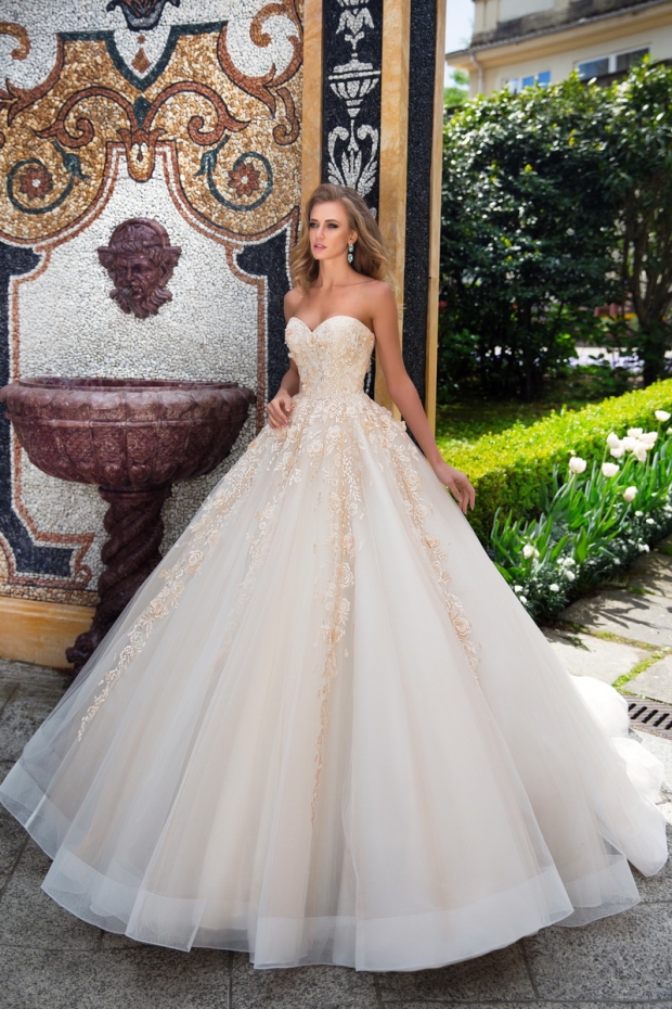 Свадебное платье Lussano Dorrin  17040 1