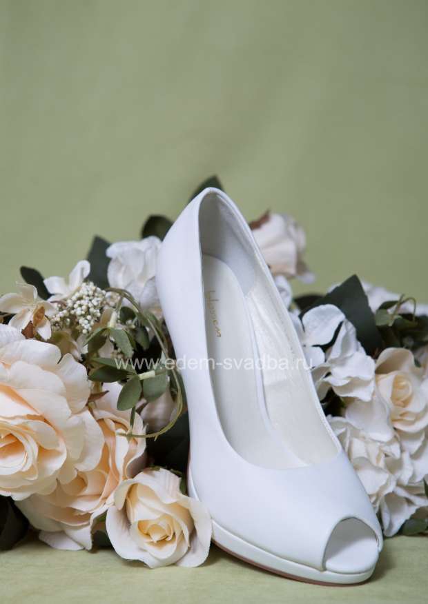 Аксессуар для невесты BLOSSEM Свадебные туфли на высоком каблуке и платформе с открытым мысом NP100062LX-139 белые 2