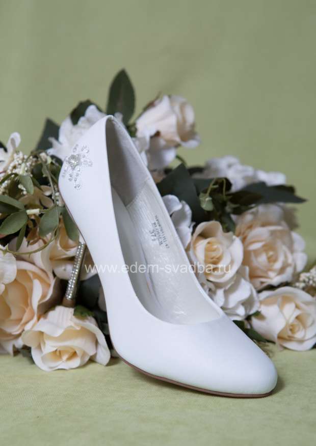Аксессуар для невесты BLOSSEM Свадебные туфли металлический стразовый каблук NP097051HJ-47 белые 1