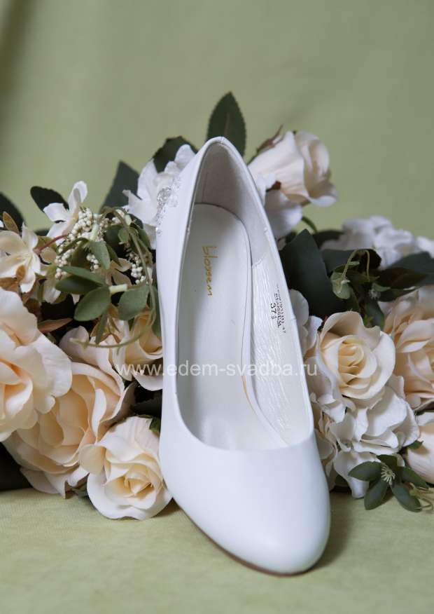 Аксессуар для невесты BLOSSEM Свадебные туфли металлический стразовый каблук NP097051HJ-47 белые 2