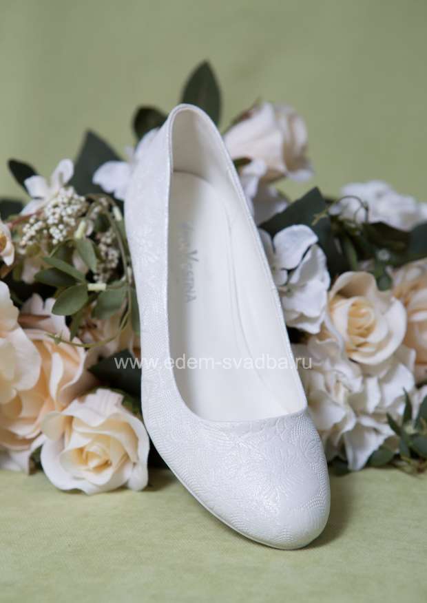 Аксессуар для невесты VINA VESTINA Туфли свадебные на невысокой платформе F233-D891-1 бело-серебристые 2