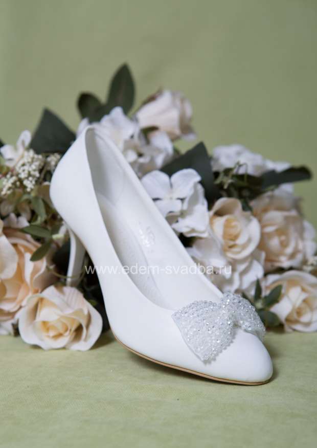 Аксессуар для невесты LOUISA PEERESS Туфли свадебные на среднем каблуке 753-1069 белые 1