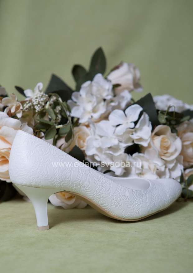 Аксессуар для невесты LOUISA PEERESS Туфли-лодочки свадебные на низком каблуке 756-05 (1249) 3