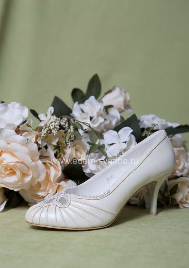 Аксессуар для невесты LOUISA PEERESS Свадебные туфли 753-726 бежевые 1