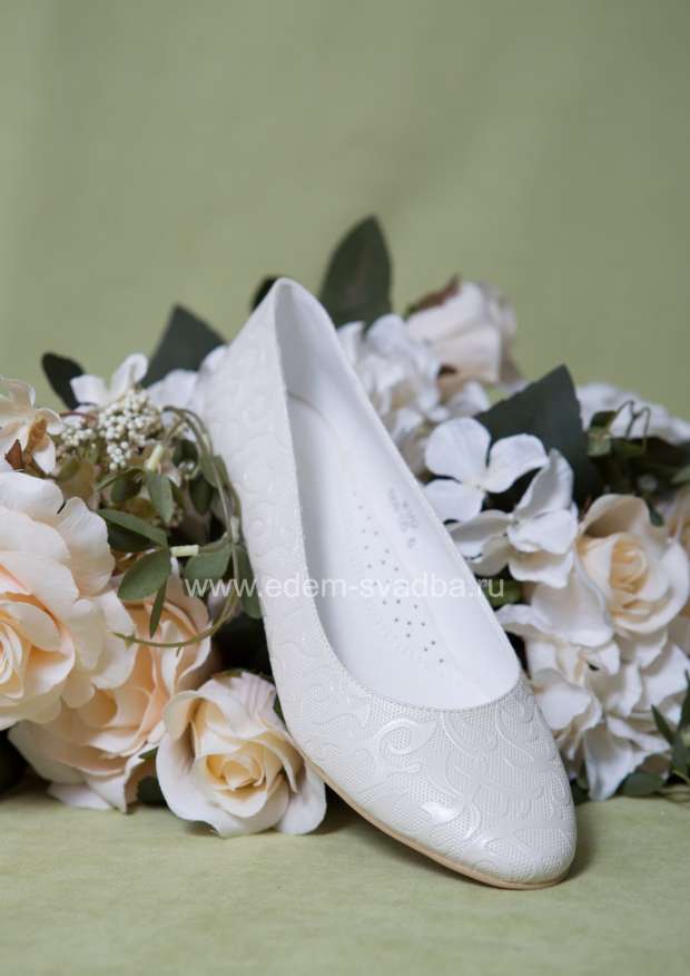Аксессуар для невесты LOUISA PEERESS Свадебные туфли 668-05 (2018) бежевые 1