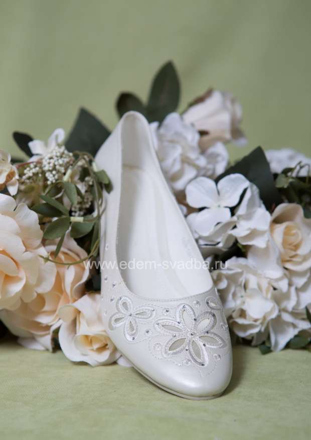 Аксессуар для невесты LOUISA PEERESS Свадебные туфли 668-591 бежевые 1