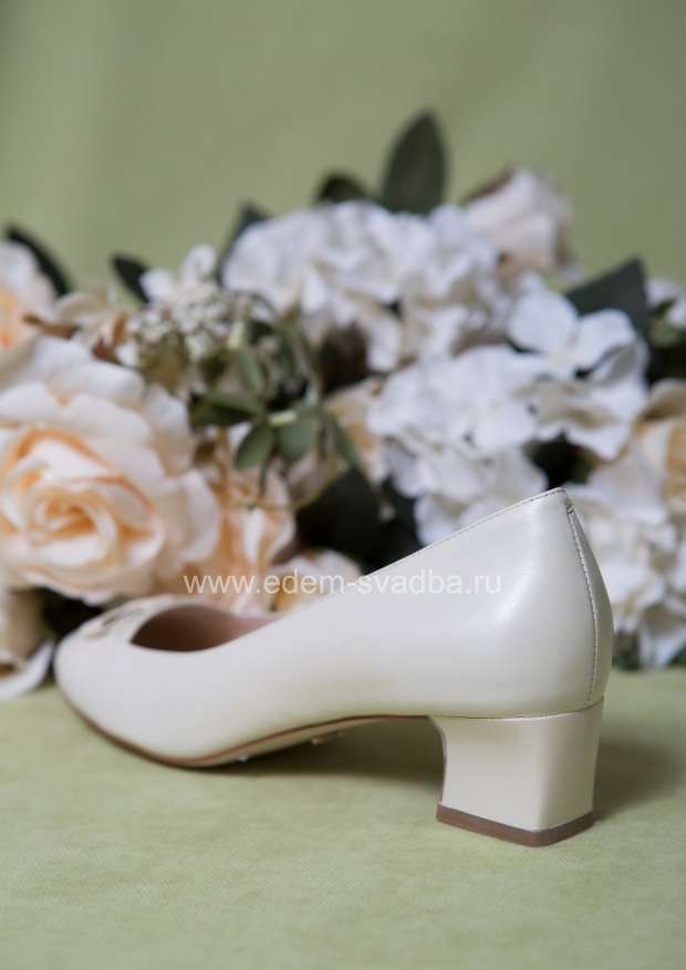 Аксессуар для невесты Fiancee Туфли свадебные на низком квадратном каблуке E234-B101 бежевые 1