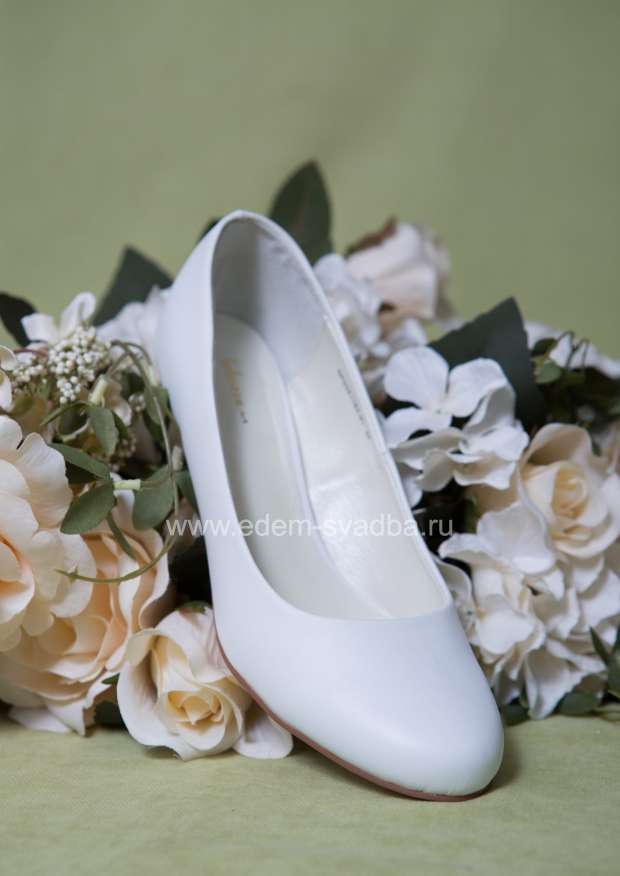 Аксессуар для невесты BLOSSEM Свадебные туфли на низком каблуке NP055194-01 2
