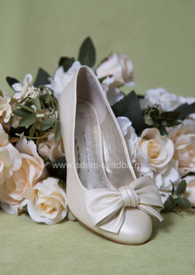 Аксессуар для невесты Elena Chezelle Свадебные туфли с бантом B104C34-BAA-MB бежевые 2