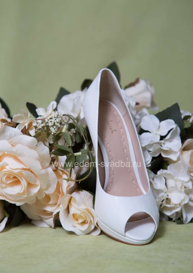 Аксессуар для невесты Elena Chezelle Свадебные туфли с открытым мысом на платформе и высоком каблуке E075-A352 белые 2