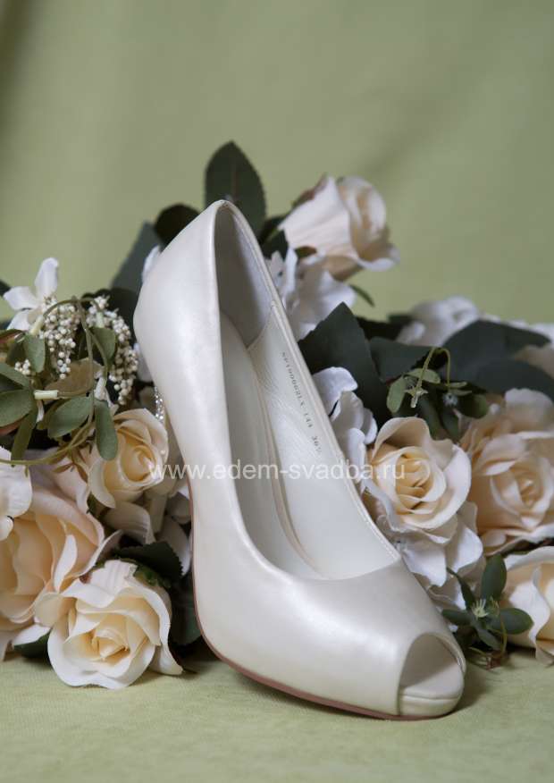 Аксессуар для невесты BLOSSEM Туфли на высоком стразовом каблуке и скрытой платформе с открытым мысом NP100062LX-144 1
