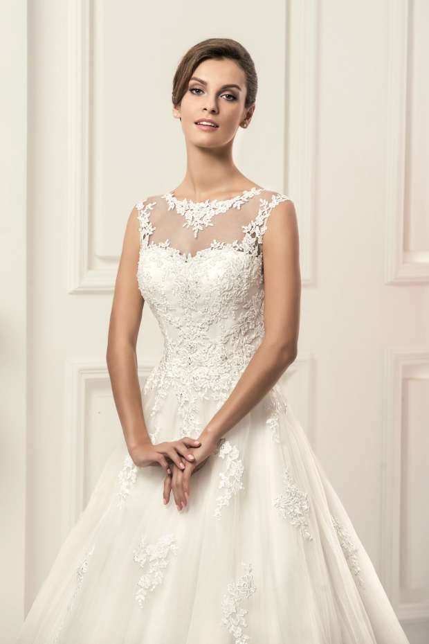 Свадебное платье Naviblue Bridal 14087 Davina 3