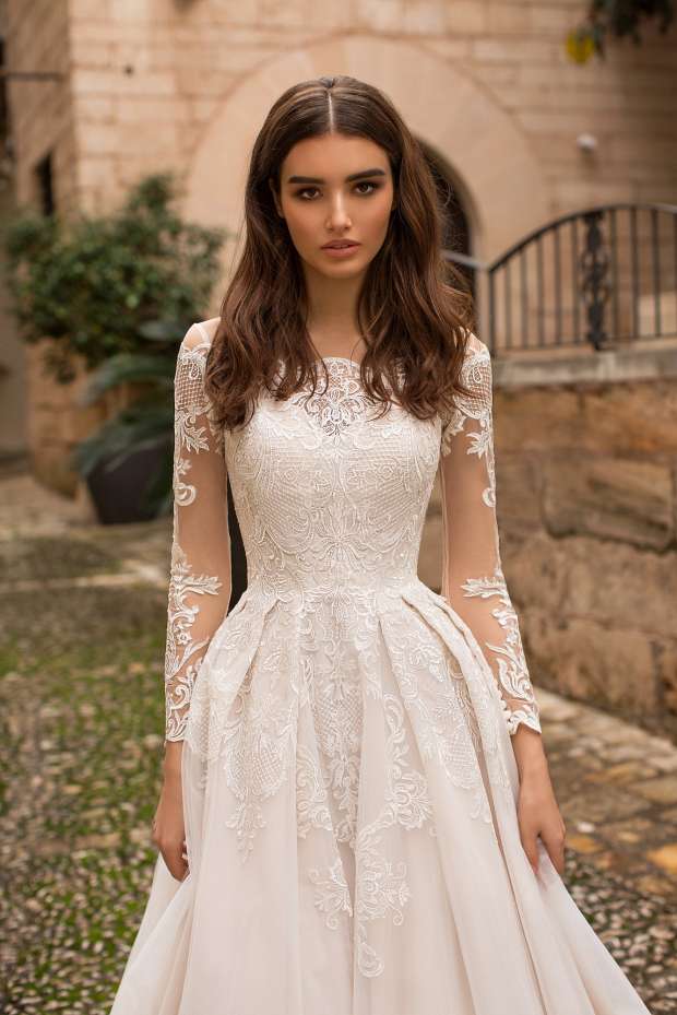 Свадебное платье Naviblue Bridal Jacgues 17310 3