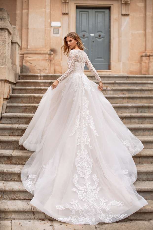 Свадебное платье Naviblue Bridal Jerald18004-1 3