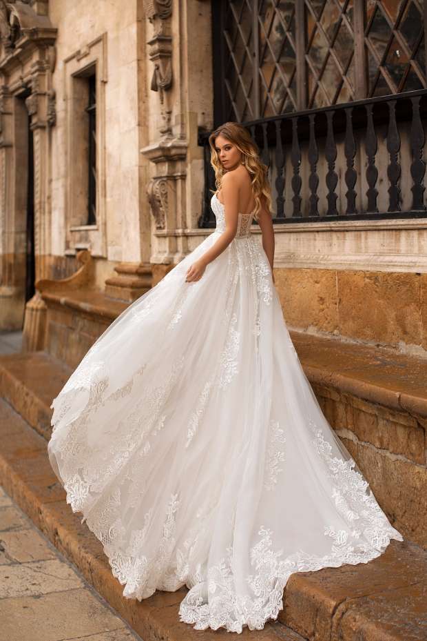 Свадебное платье Naviblue Bridal Jessie 18018 3