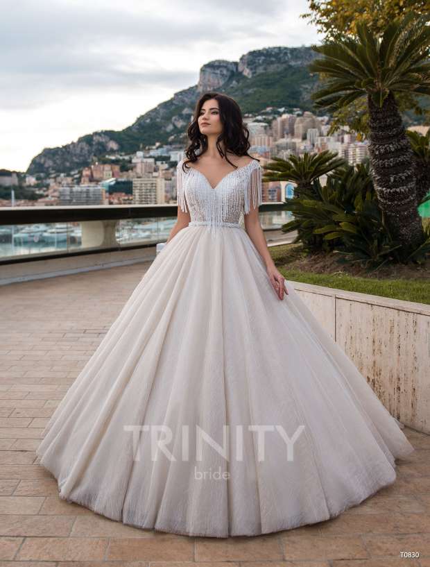 Свадебное платье Trinity T0830 2