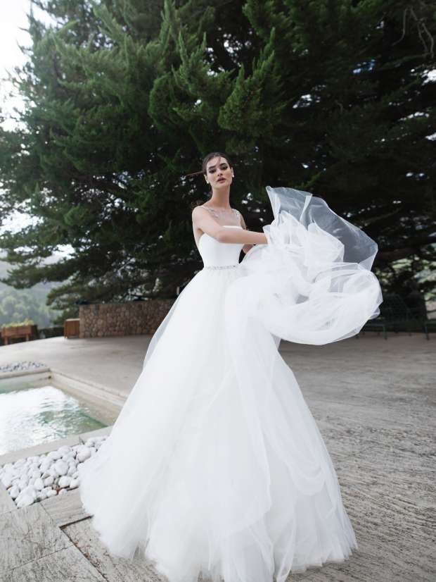 Свадебное платье Nora Naviano 17330 Velvet 1