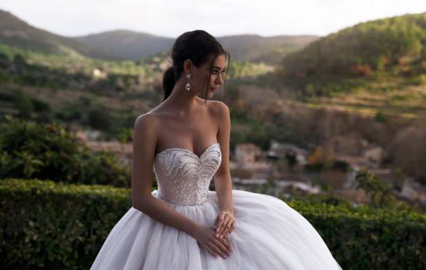 Свадебное платье Nora Naviano 18002-1  Via 1